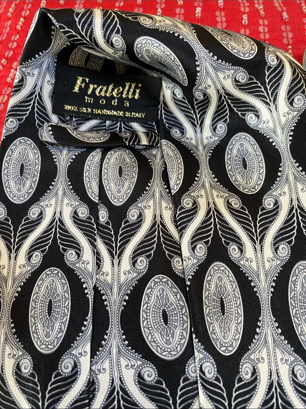 💯 Silk Hand Made In Italy 🇮🇹 Stunning Black White Versace Style Print Rare Tie